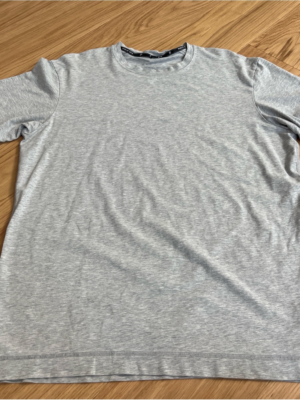 Public Rec Men's Performance Go To Tee- Light Gray size M